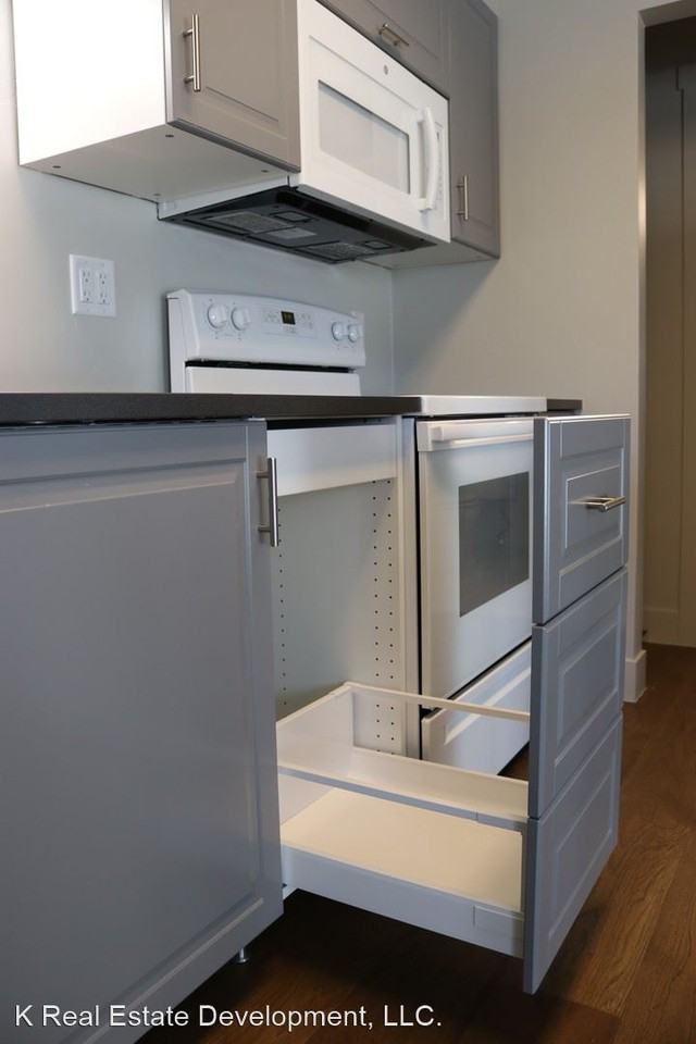 135 E. Second Street - Photo 3 of 13