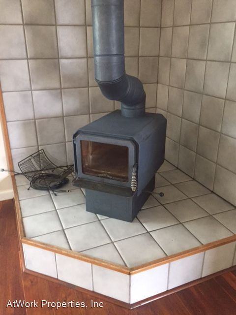 3749 Sunwood Dr - Photo 3 of 11