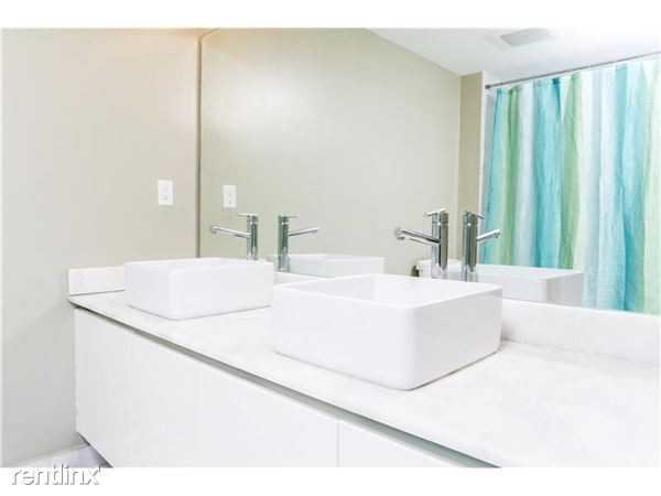 Blue Condominium - Photo 3 of 9