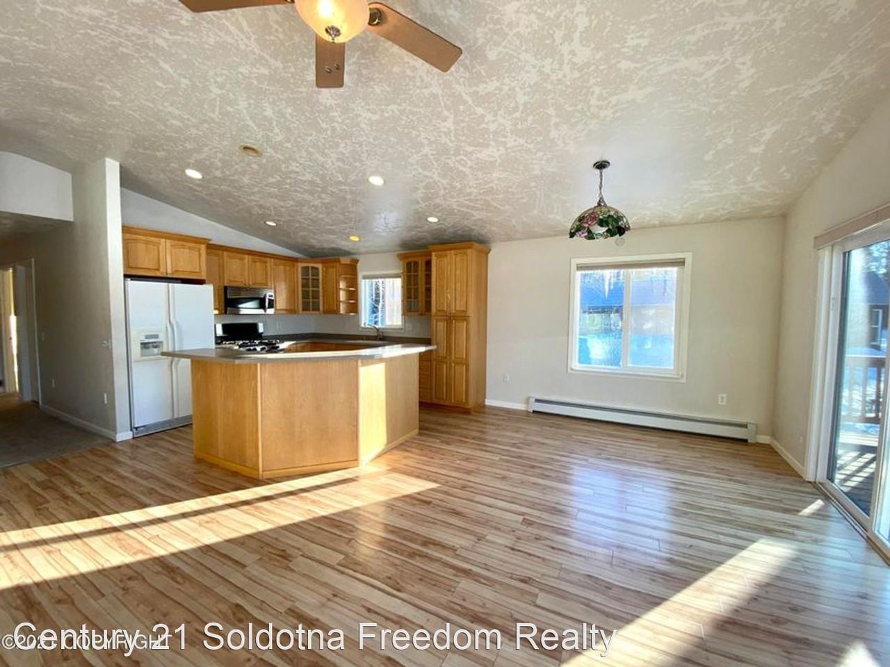 47612 Autumn Rd - Photo 3 of 11