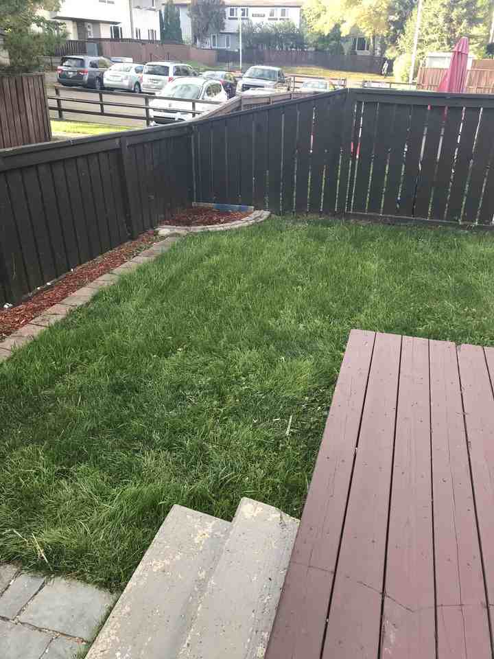 80 St Nw - Photo 3 of 12