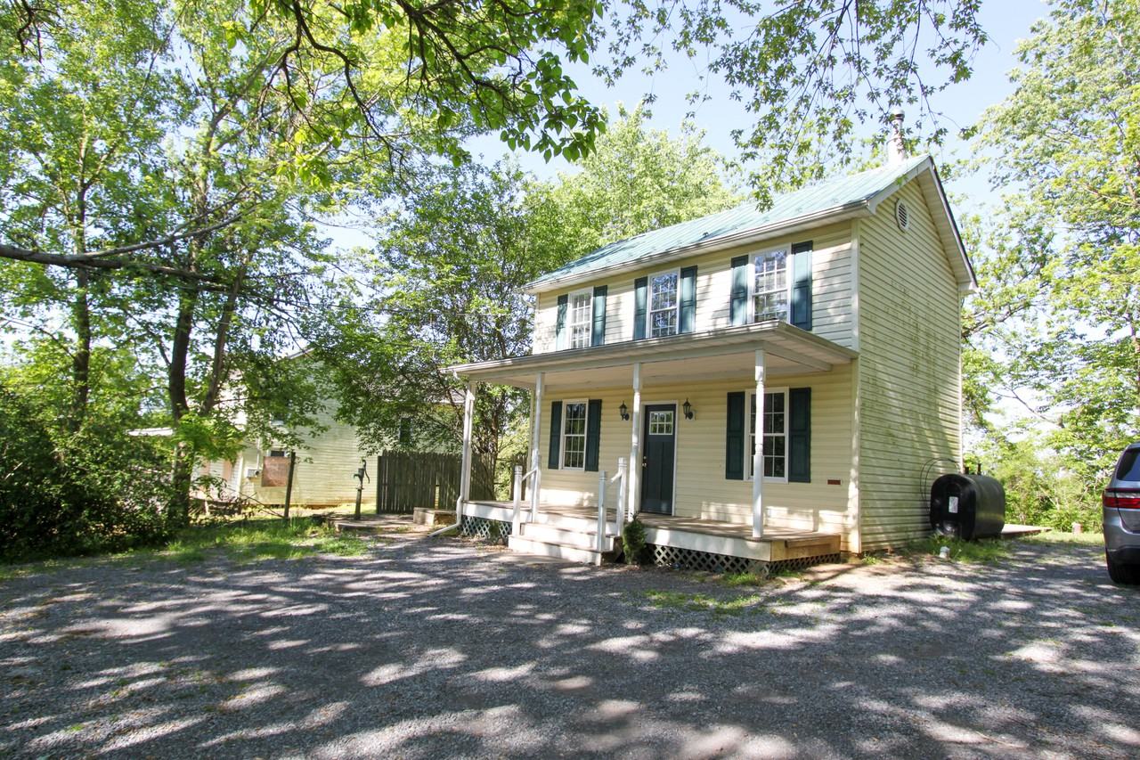 5744 Charles Town Rd - Photo 3 of 33