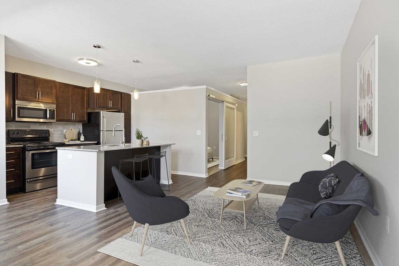 The Palmer - Photo 6 of 30