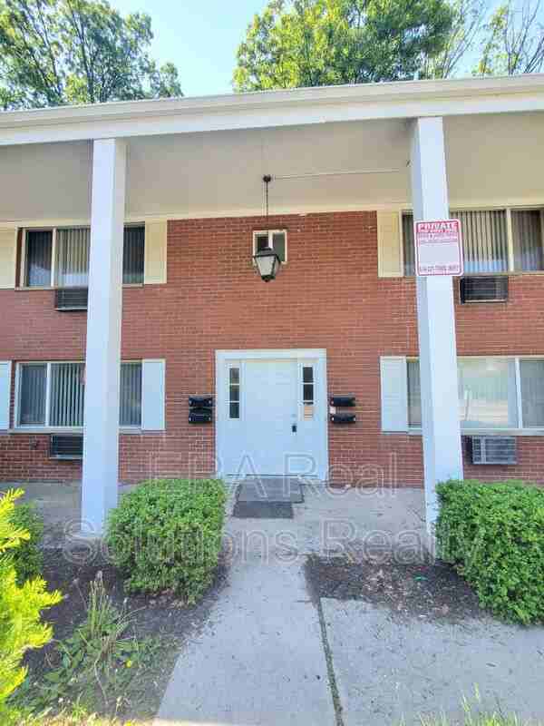 251 S Napoleon Ave #D