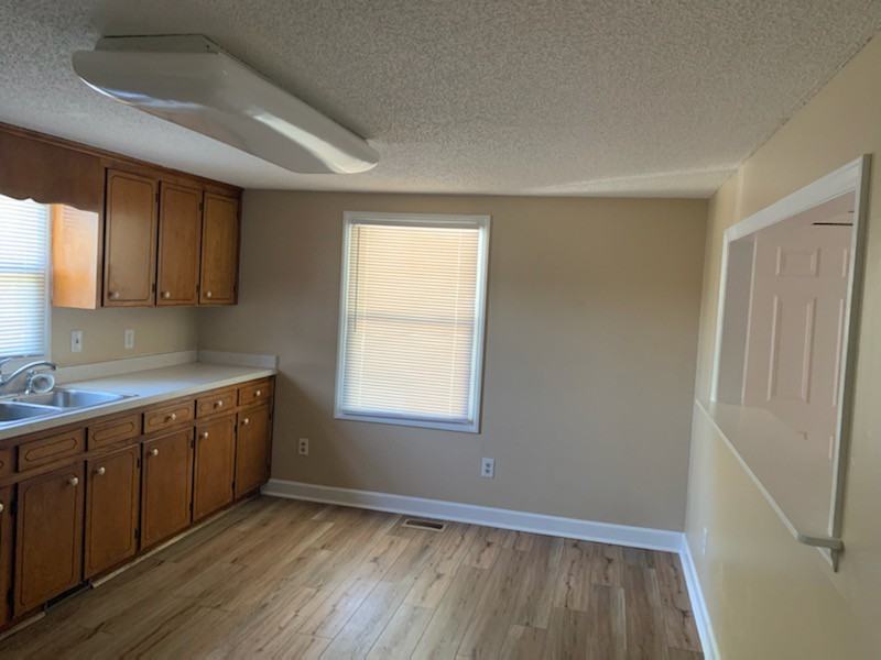 111 Mason St #1 - Photo 3 of 14