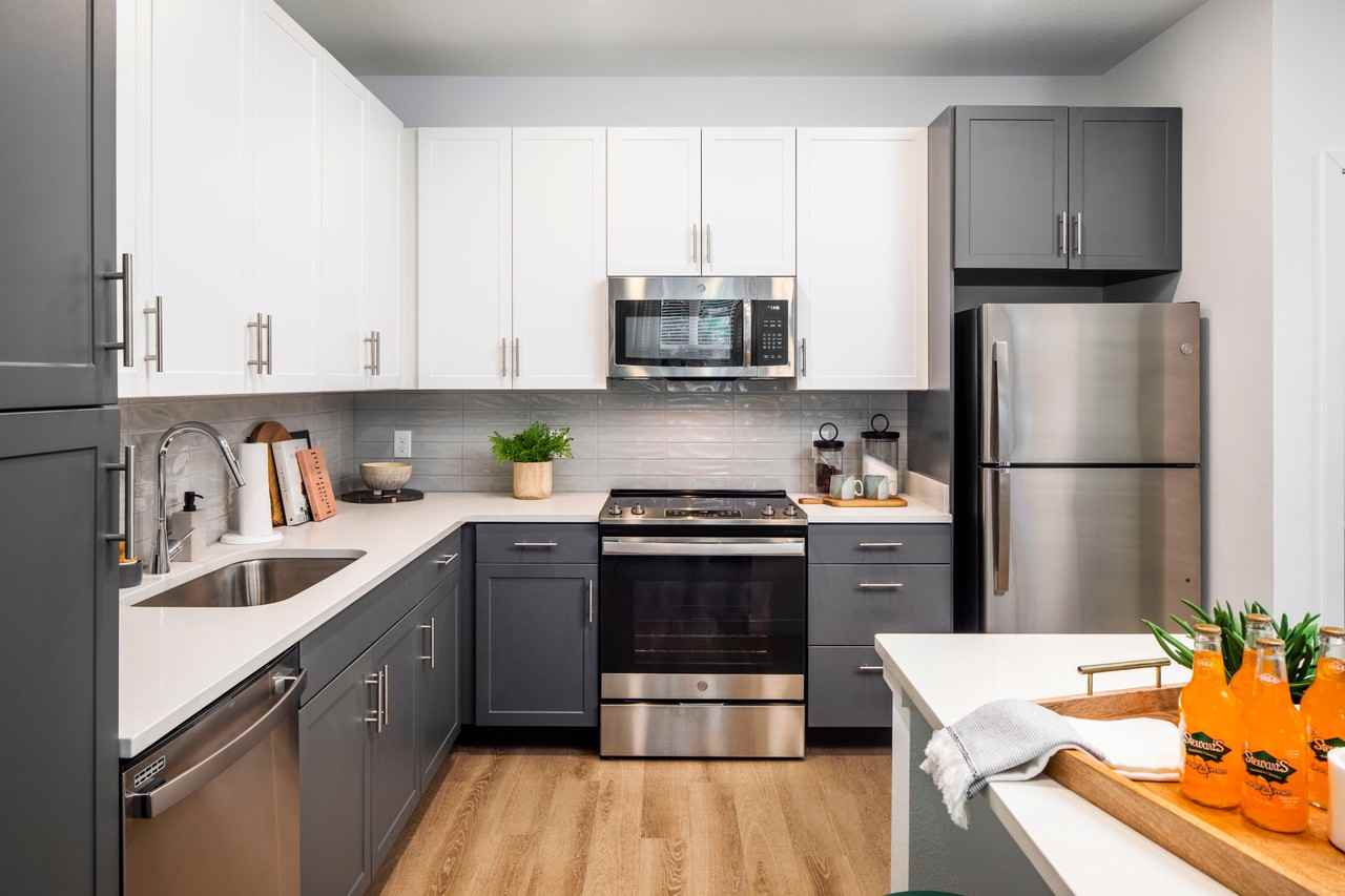 z033122Jefferson Lake Howell Apartments 1124 Shoreview Cir