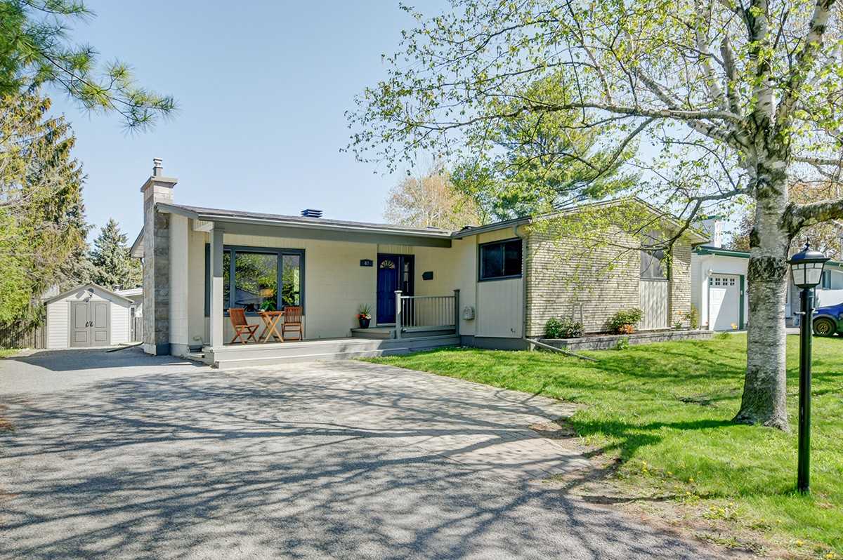 47 Sullivan Avenue - Photo 2 of 35