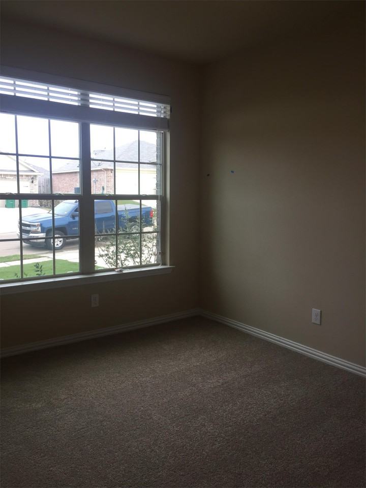 215 Fred Ln #1 - Photo 5 of 16