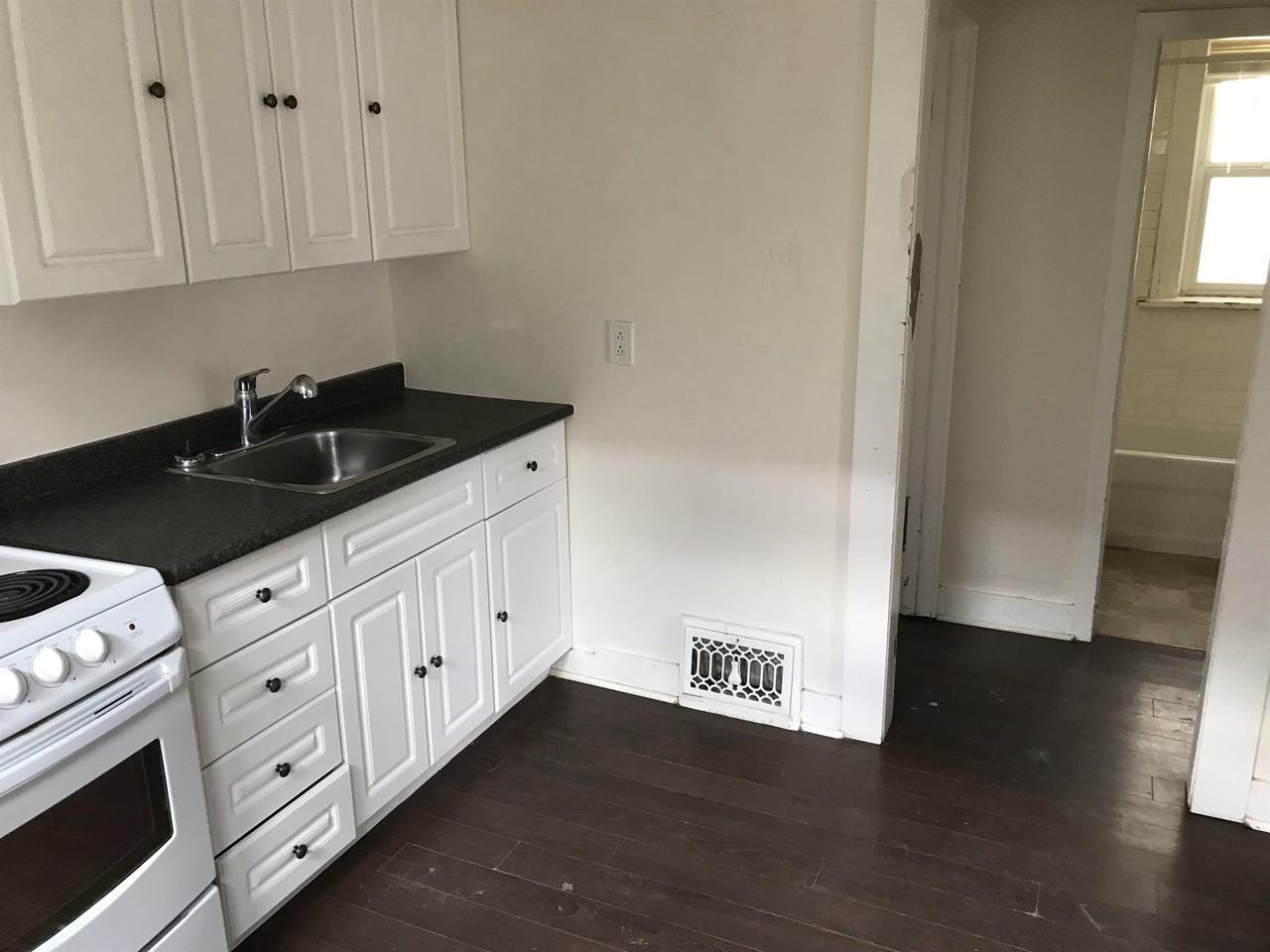 2074 King Street - Photo 3 of 7