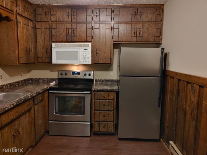 705 25th Ave N - Photo 2 of 8