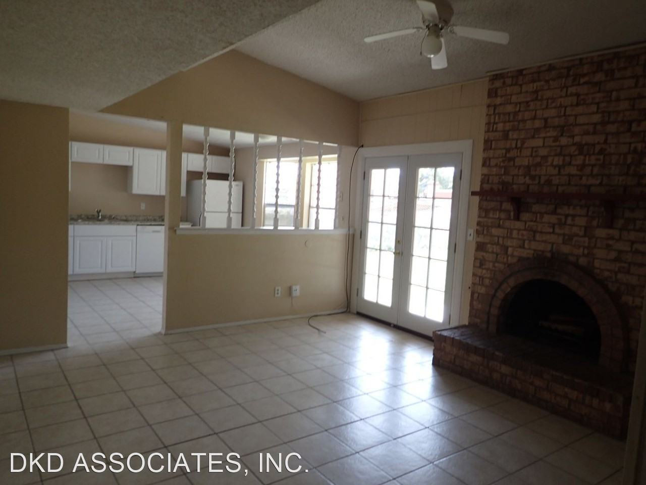 10465 Orpheus Dr - Photo 3 of 18