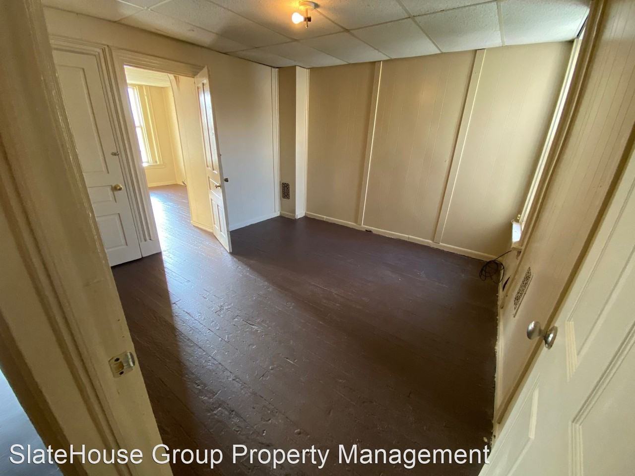 26-28 Evergreen St - Photo 3 of 8