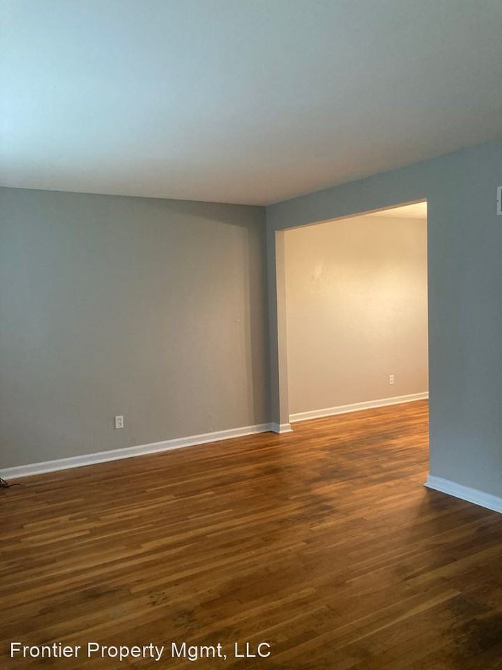 1110 Jennings Station Rd - Photo 3 of 14