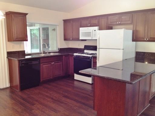 2041 Badger Glen - Photo 3 of 11