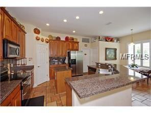 520 Willowlake Ct - Photo 3 of 20