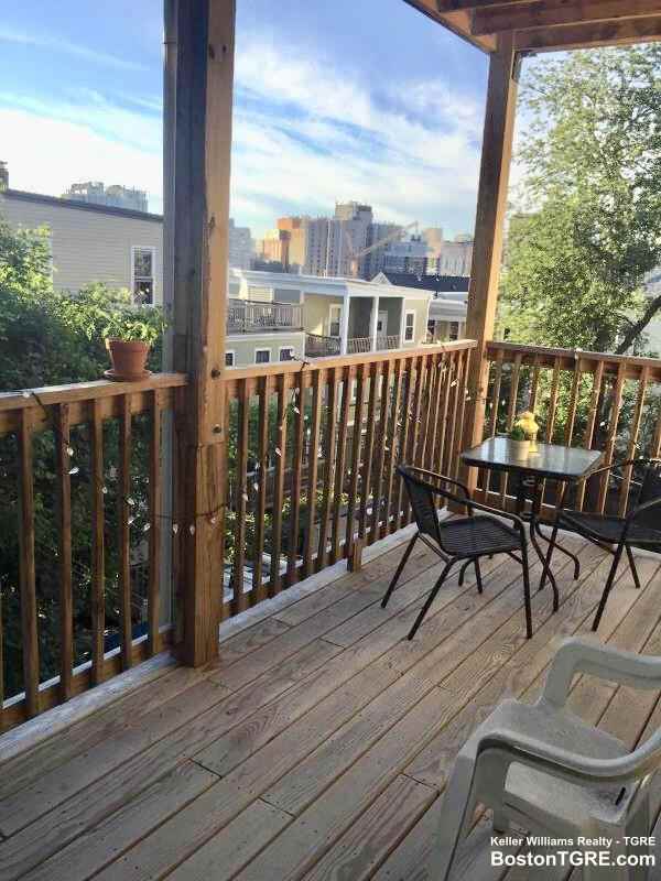 9 Sachem St - Photo 2 of 13