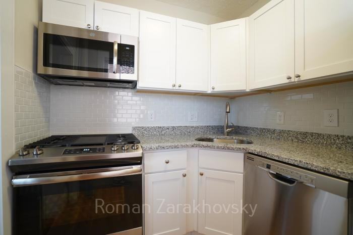 431 Broadway - Photo 3 of 17