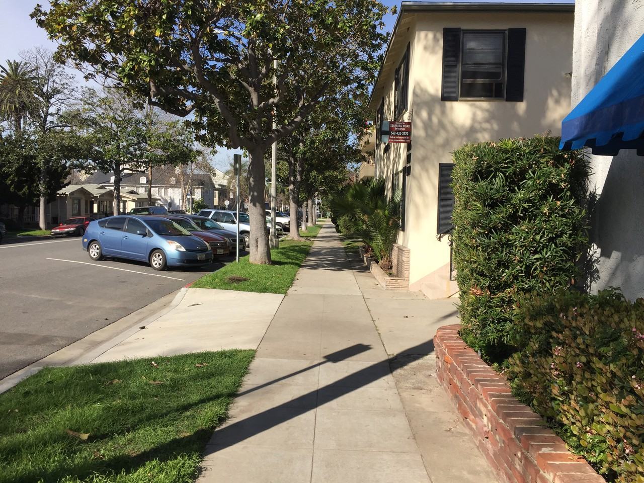 1835 E 1st St - Photo 3 of 16