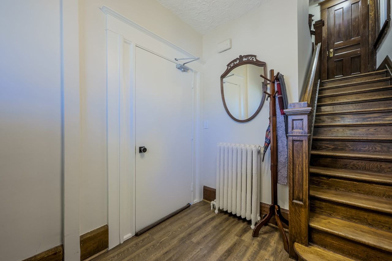 24 Edna Ave - Photo 2 of 25