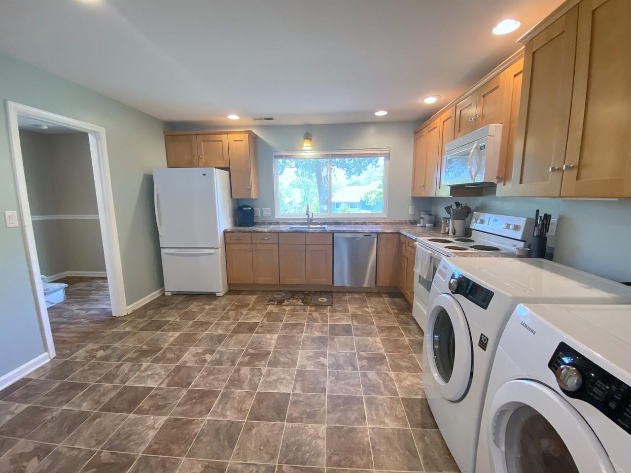 56 Woodlake Dr #1 - Photo 6 of 25