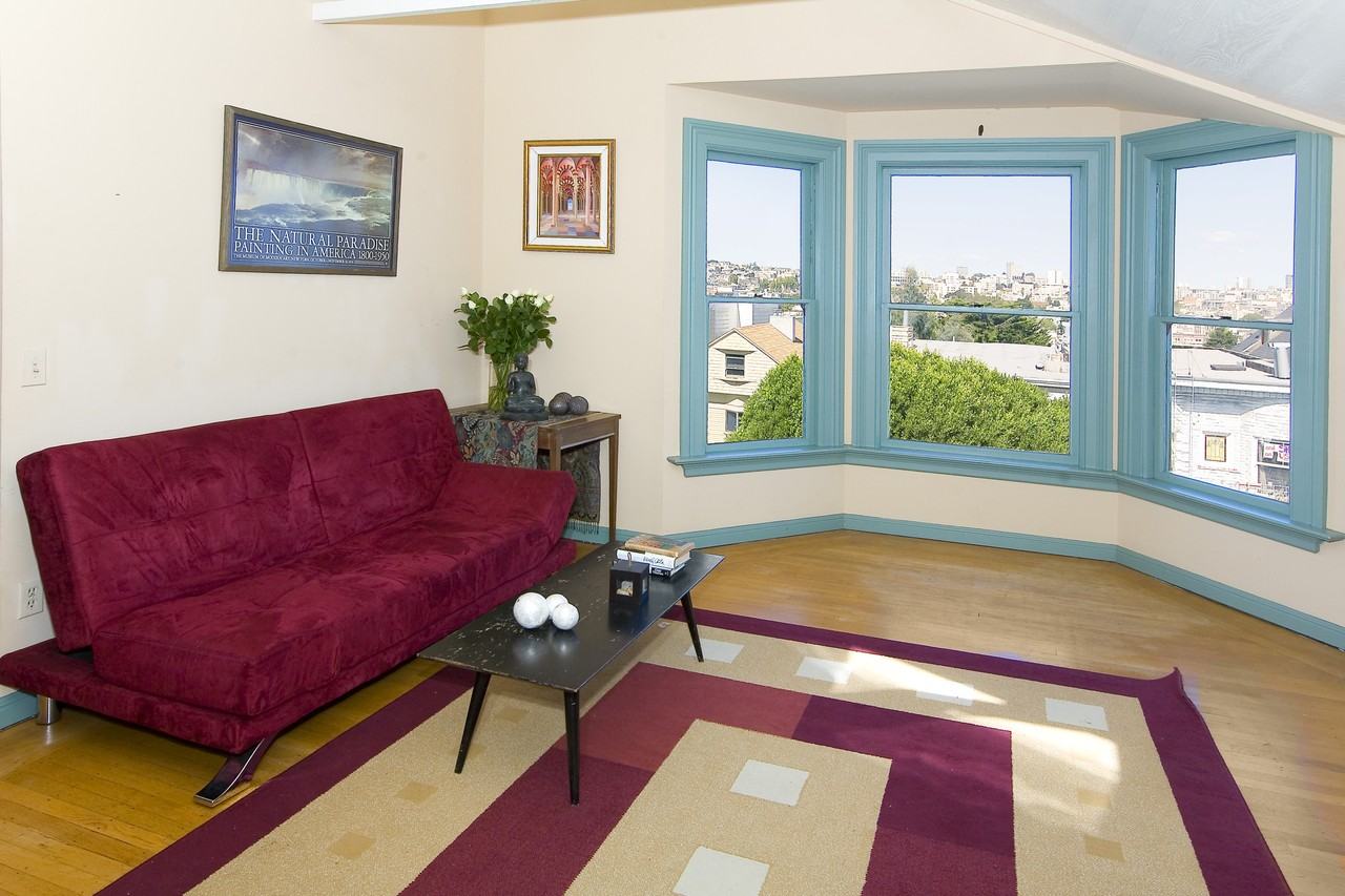 3743 20th St B - Photo 2 of 9