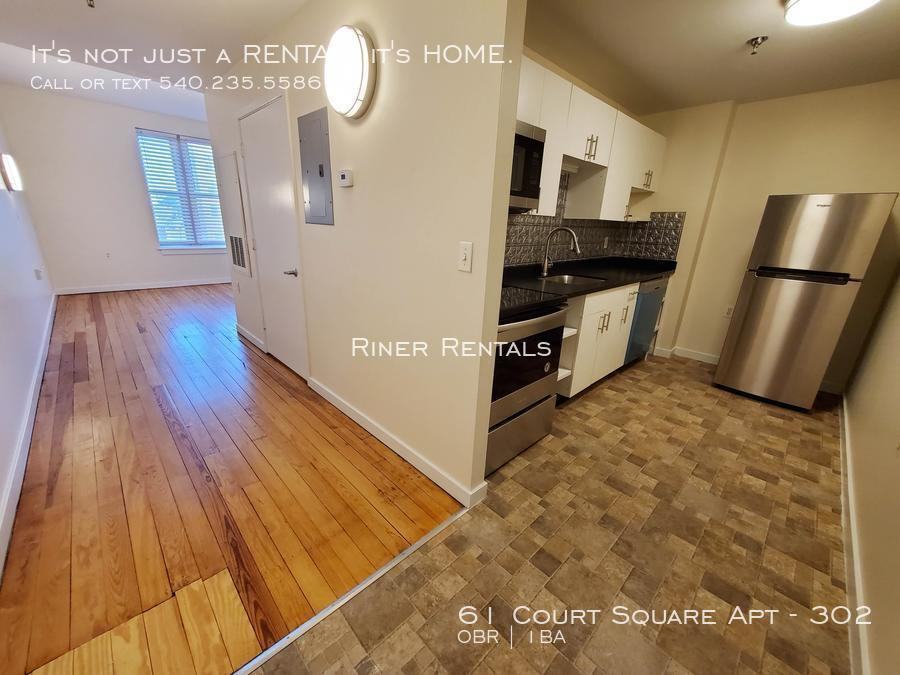 61 Court Sq #302 - Photo 2 of 9