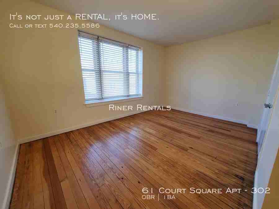 61 Court Sq #302 - Photo 4 of 9