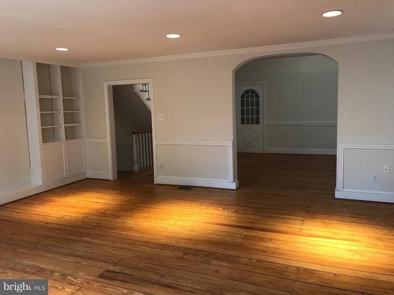 1425 34th Street Northwest #1 - Photo 7 of 23