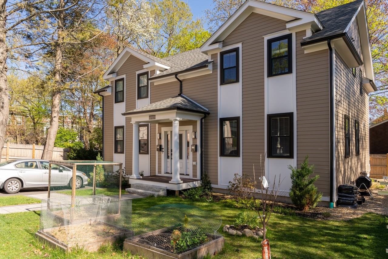 53R Bailey Street #1 - Photo 3 of 18