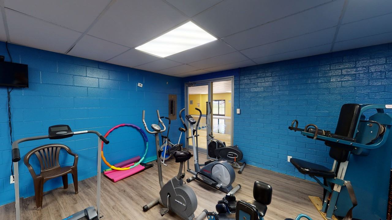 Royal Oaks Estates Homes 2109 N Abbey Cir, Peoria, IL 61604 Zumper