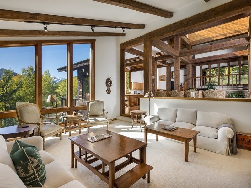 9888 Castle Creek Rd - Photo 2 of 20