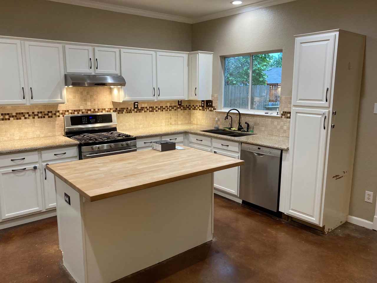 3302 Tyler Cv - Photo 3 of 22