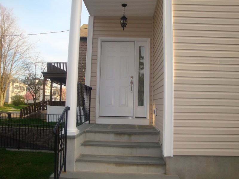 64 Saratoga Ave - Photo 3 of 17