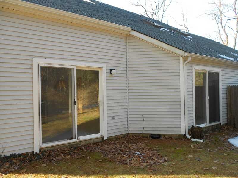 35 Harris Rd - Photo 3 of 19