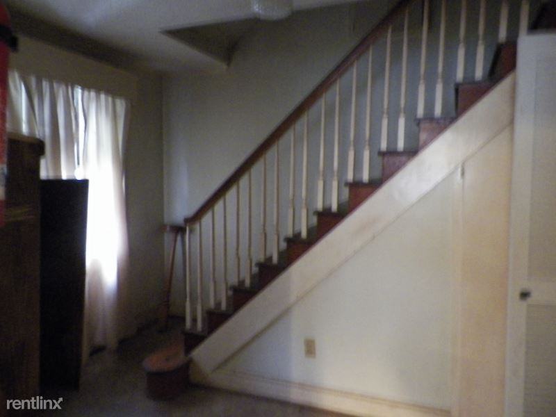 27143 Canton Heights Rd - Photo 3 of 5
