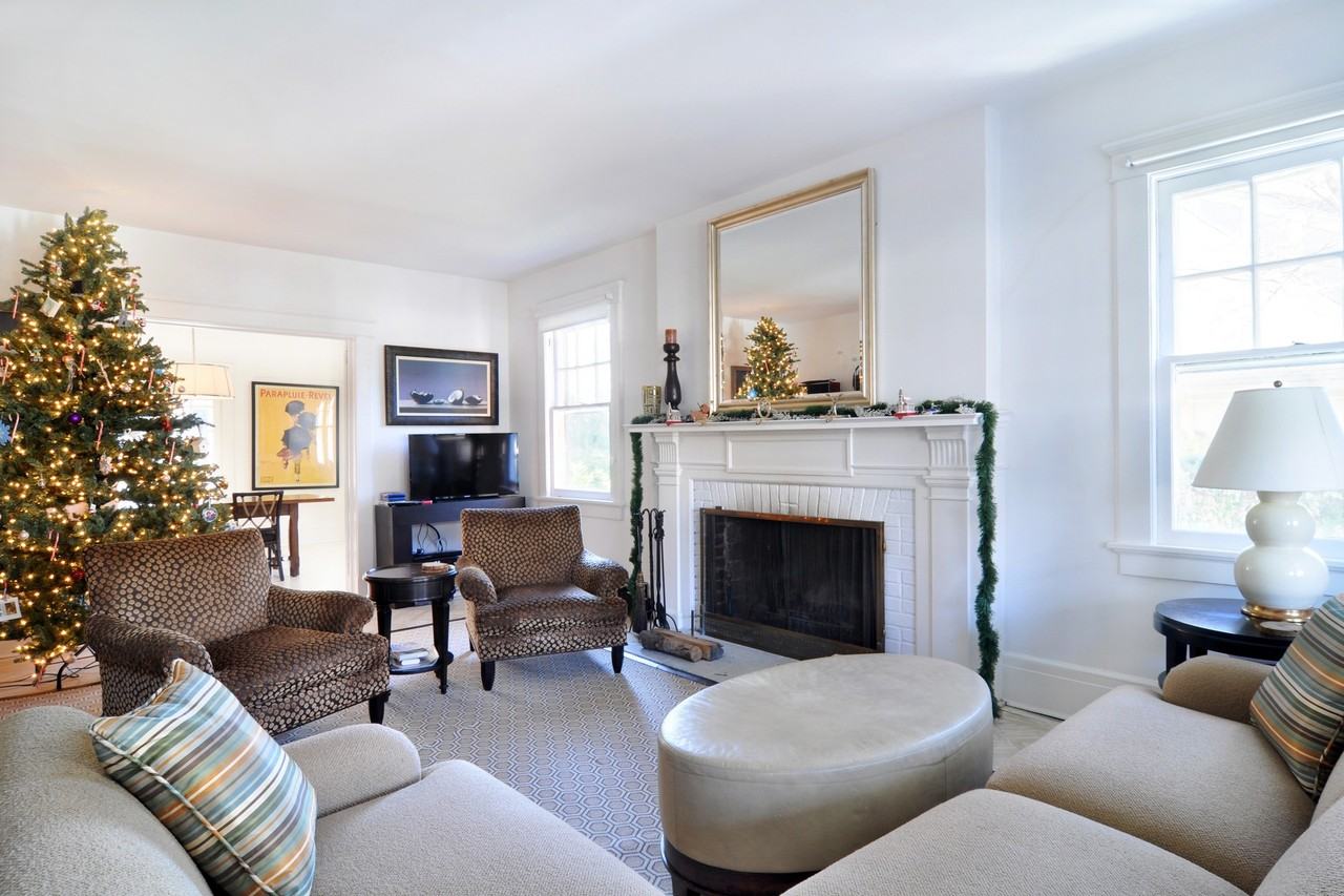 120 Tanglewylde Ave - Photo 3 of 18