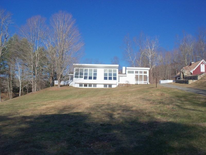 304 Nettleton Hollow Rd - Photo 2 of 10