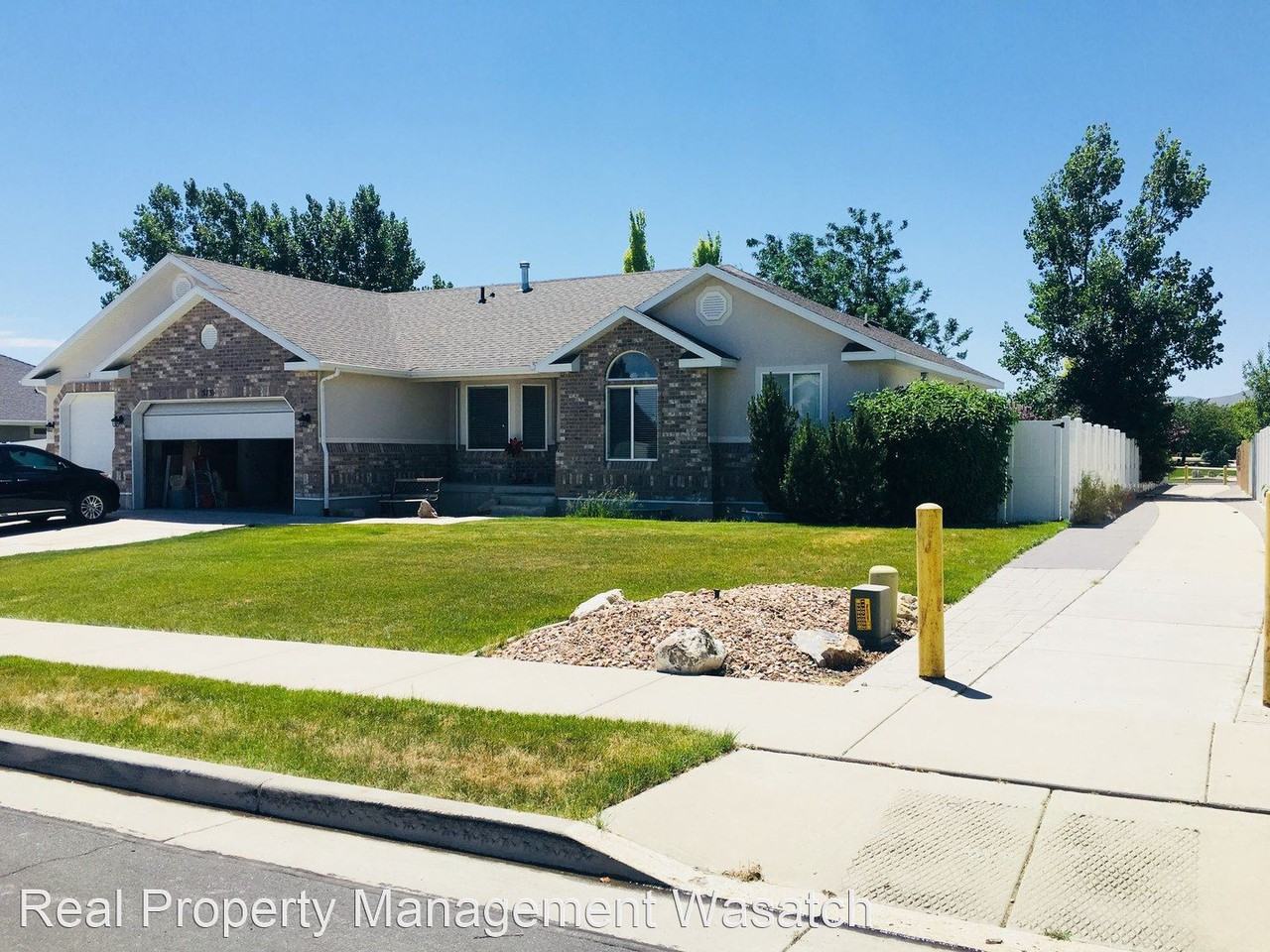 5731 W Gold Stone Dr - Photo 3 of 40