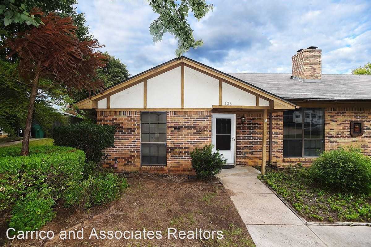 126 Hollyhill Ln - Photo 2 of 28