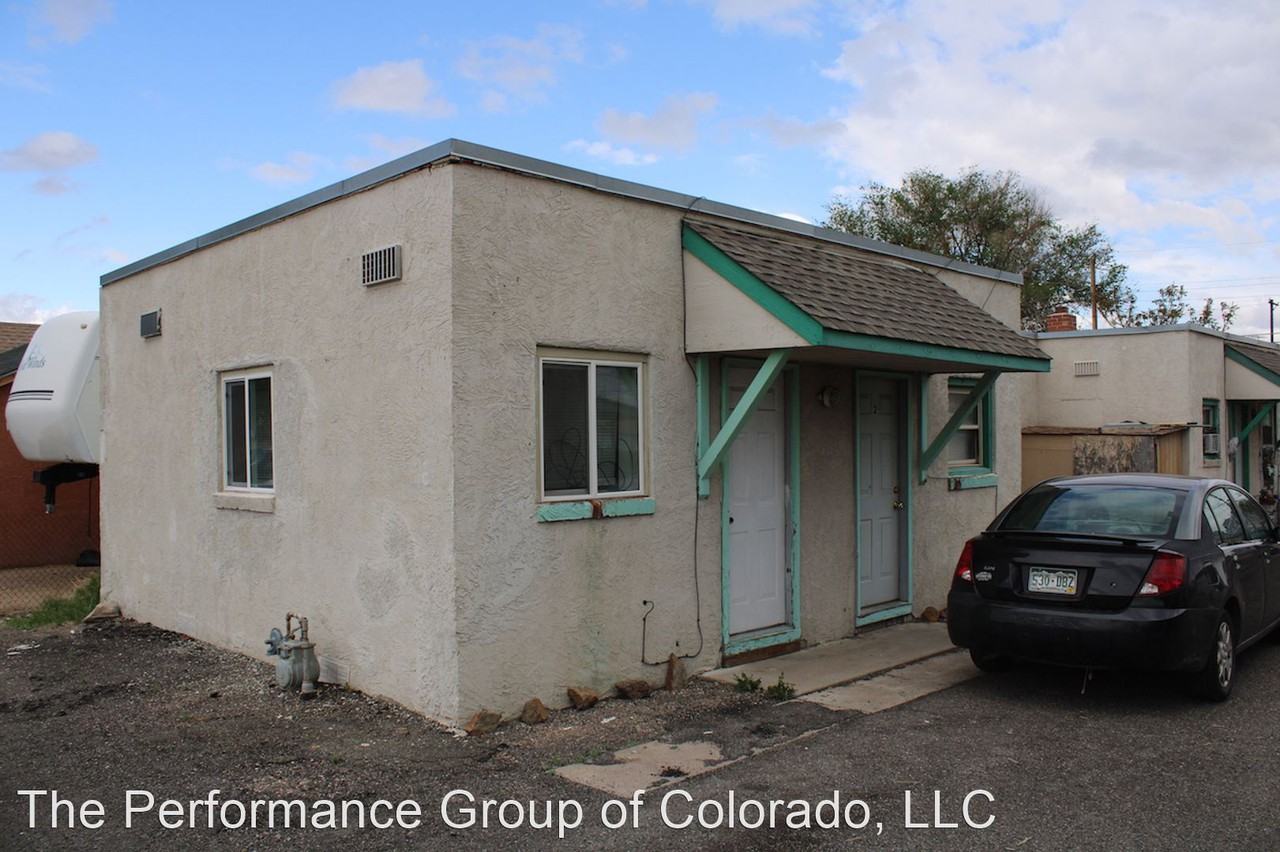 226 Plum St #1 - Photo 3 of 8