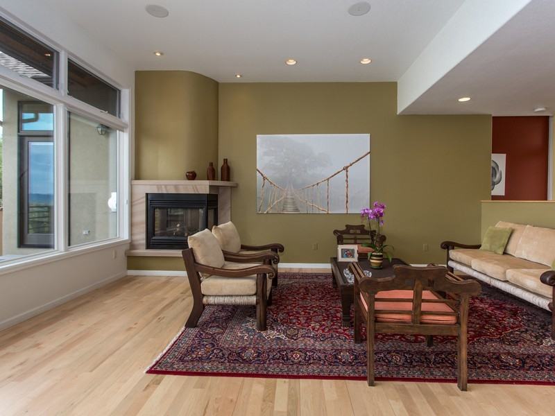 870 Mauna Kea Ln - Photo 3 of 37