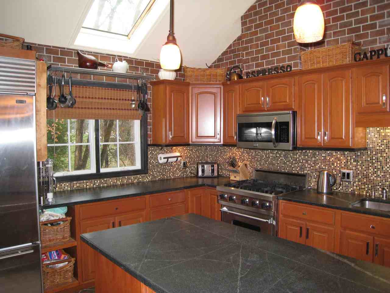 2 Sycamore Ln - Photo 2 of 15