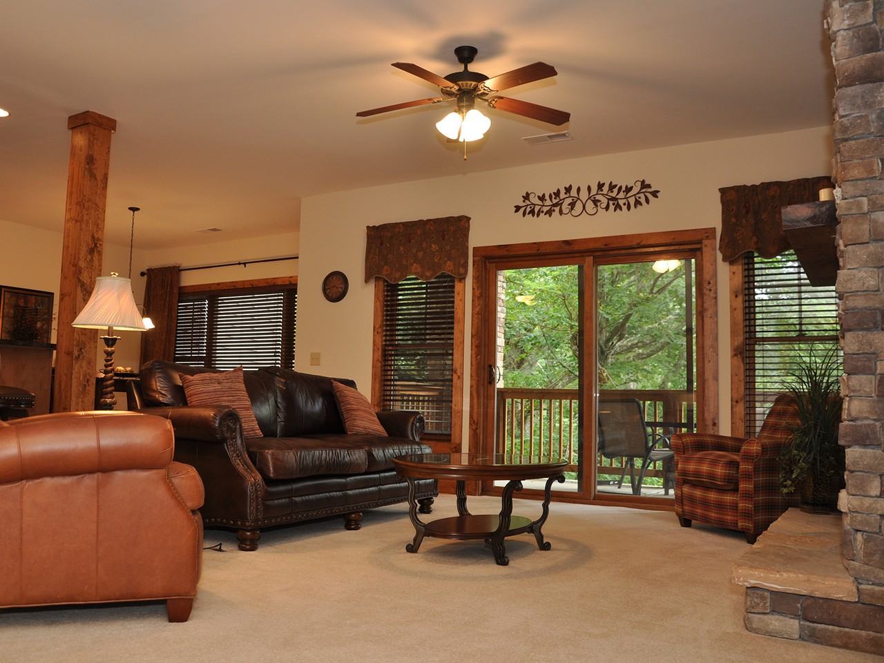 1645 Balm Hwy - Photo 2 of 15