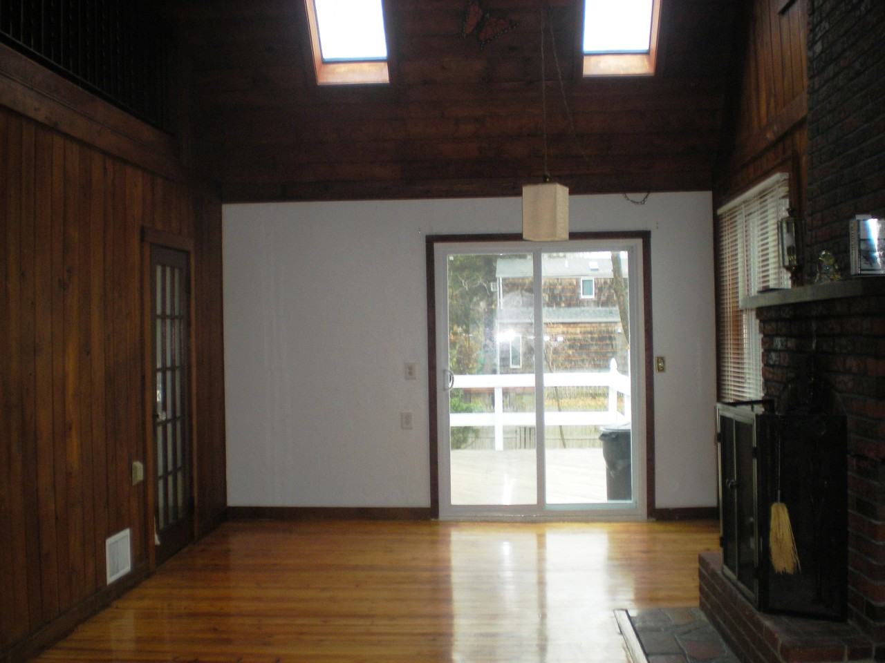 4 Butler Pl - Photo 2 of 15