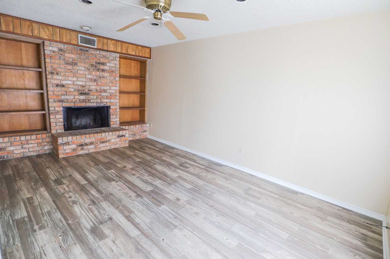 1300 Bagby Ave - Photo 3 of 7