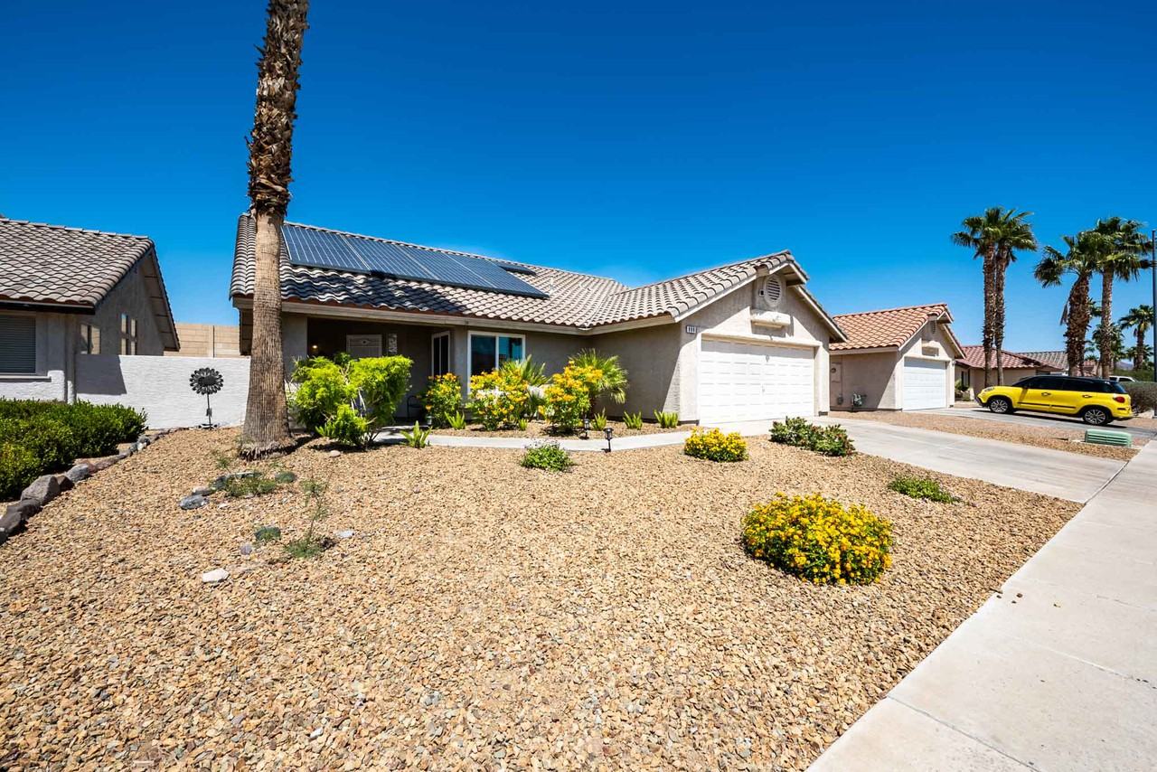 888 Coral Cottage Dr - Photo 3 of 32