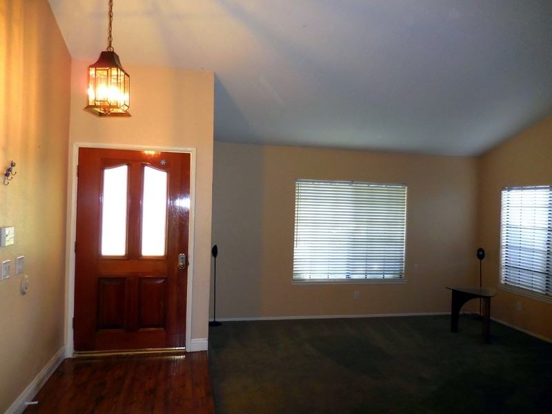 28023 Via Amistosa - Photo 3 of 20