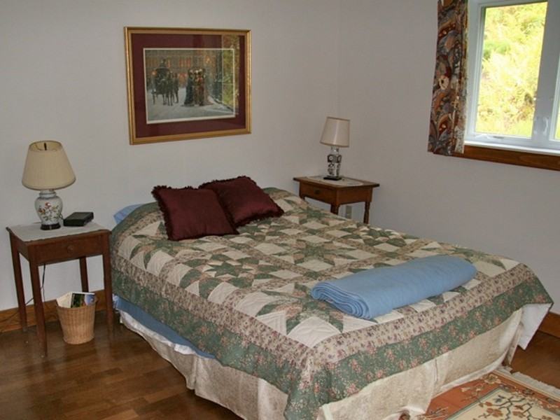 503 Halstead Ln - Photo 3 of 10