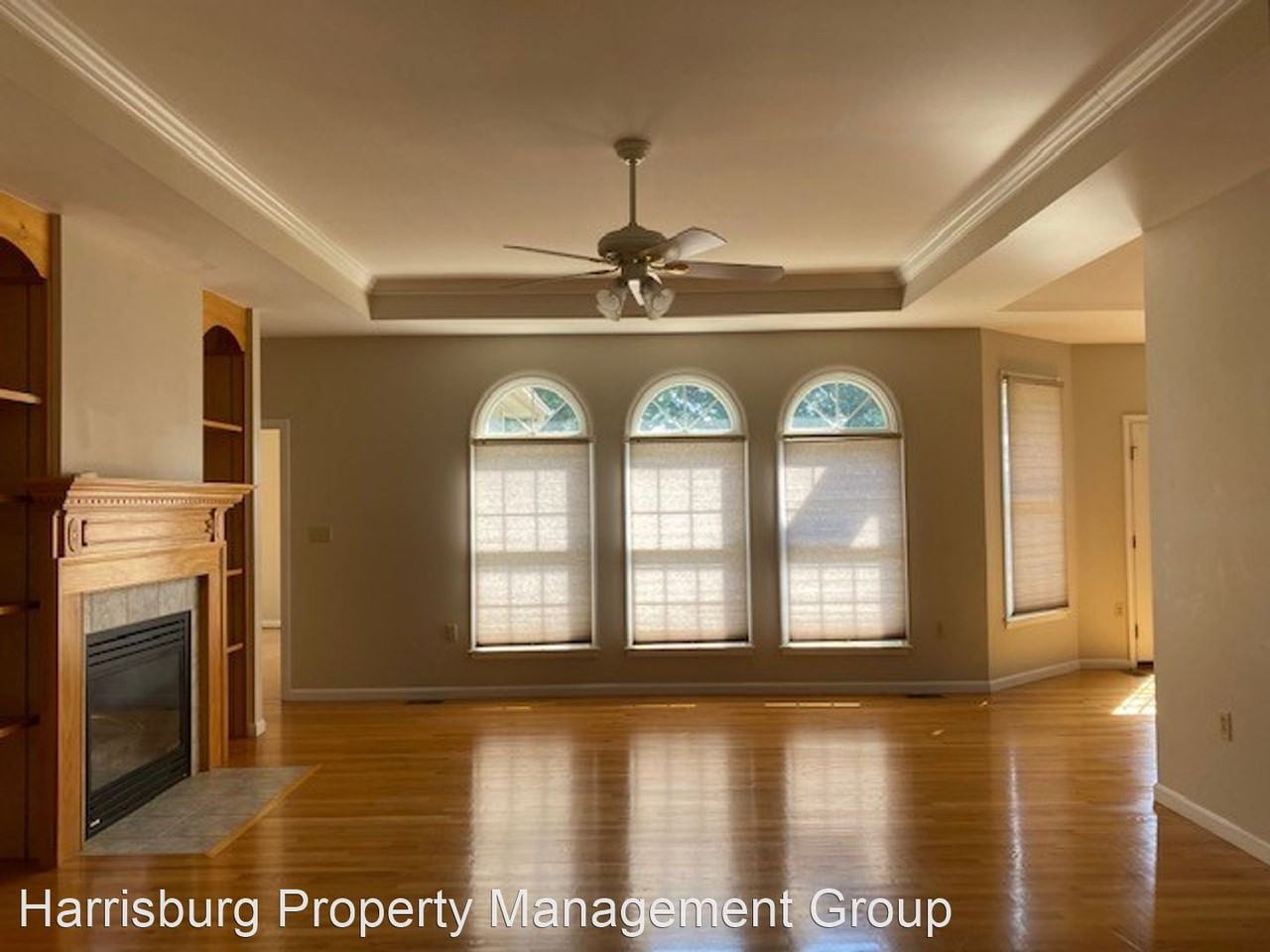 66 Derbyshire Dr - Photo 2 of 20