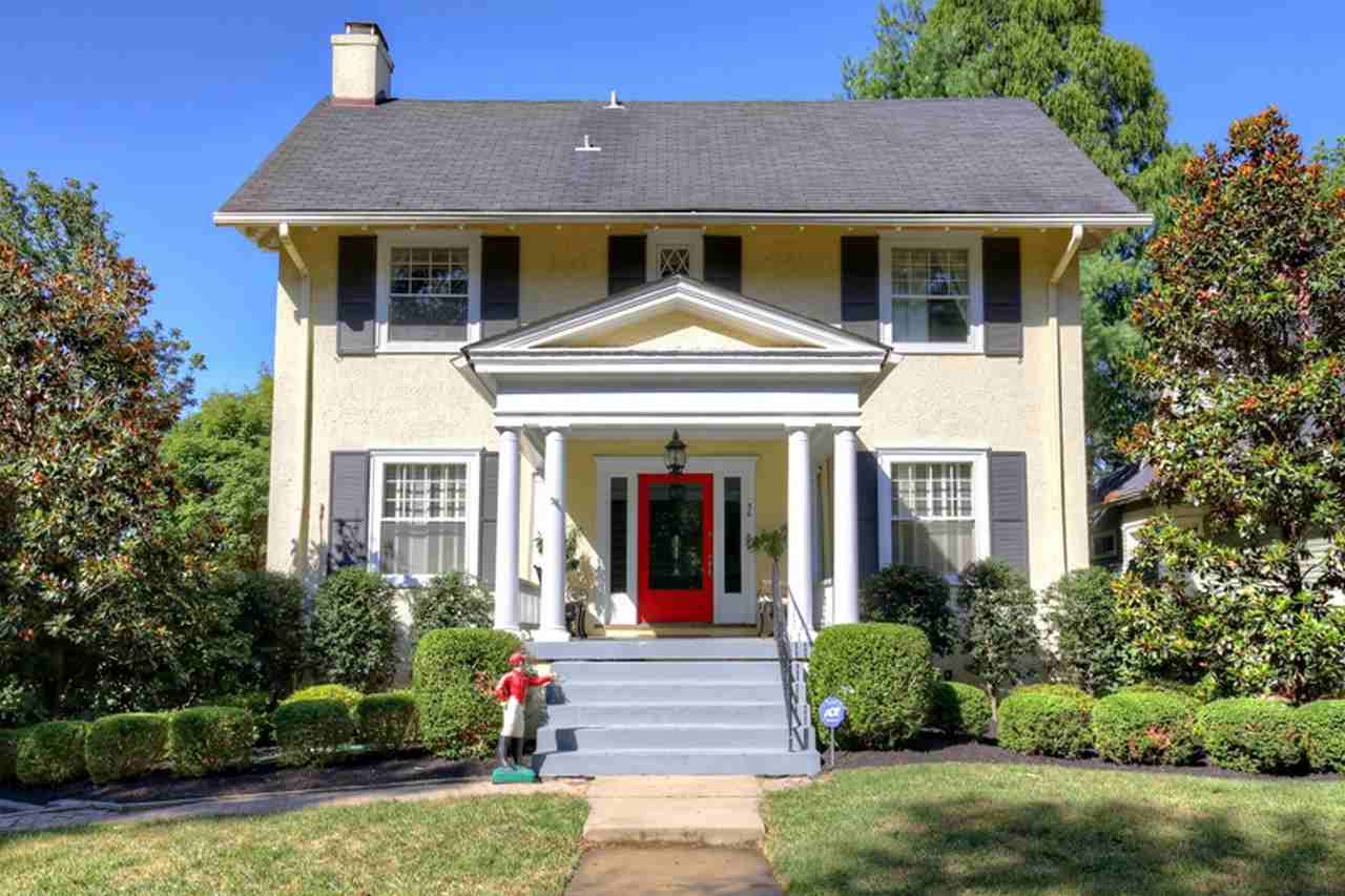 36 Eastover Ct - Photo 3 of 44